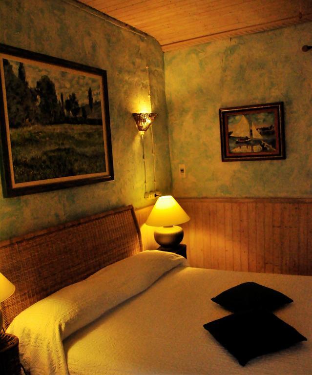 Premiata Osteria Dei Fiori Bed and Breakfast Cortiglione Exterior foto